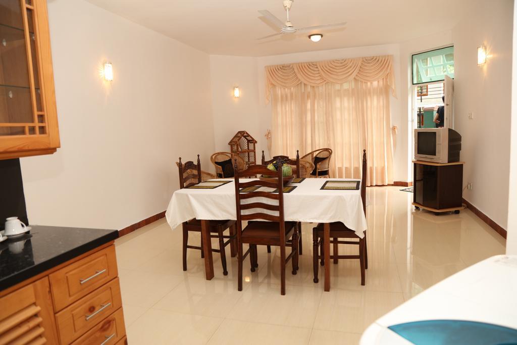 Glory Homestay Kandy Habitación foto